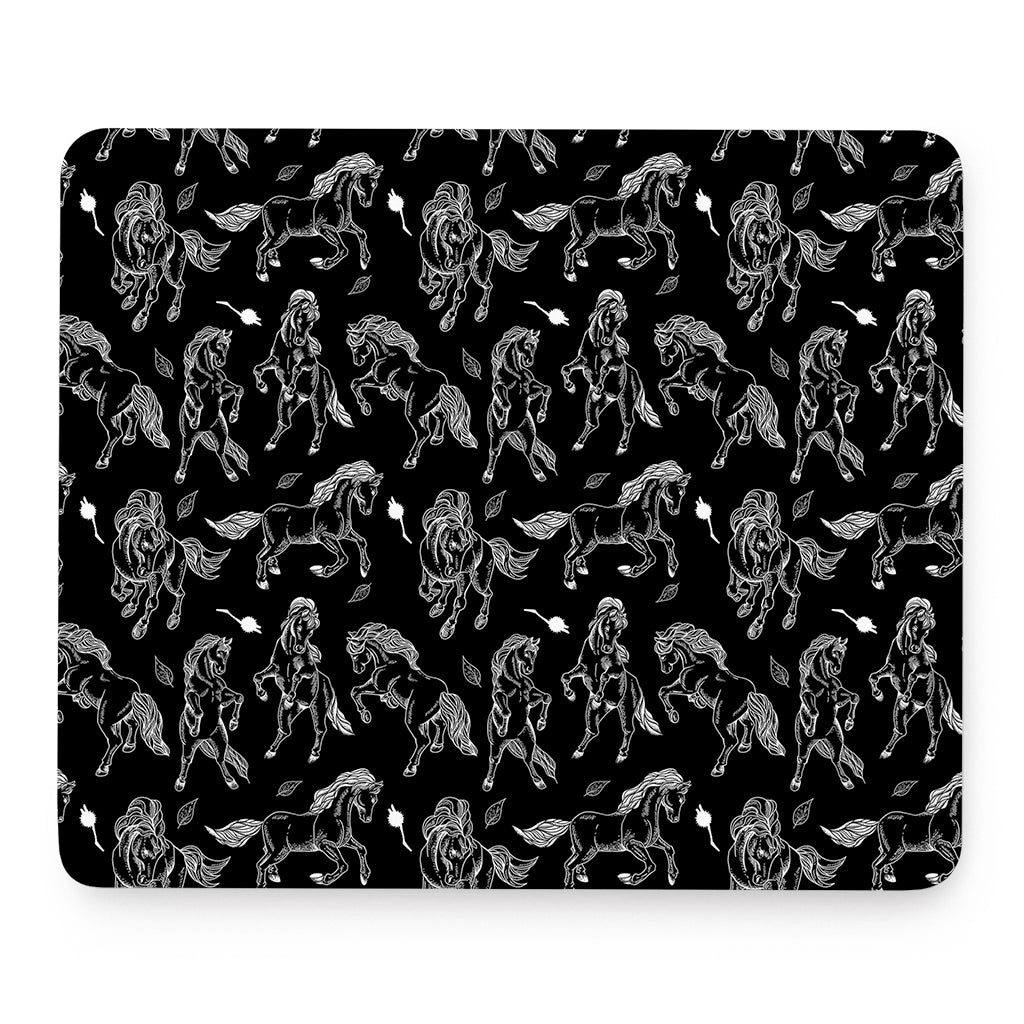 Black And White Horse Pattern Print Mouse Pad