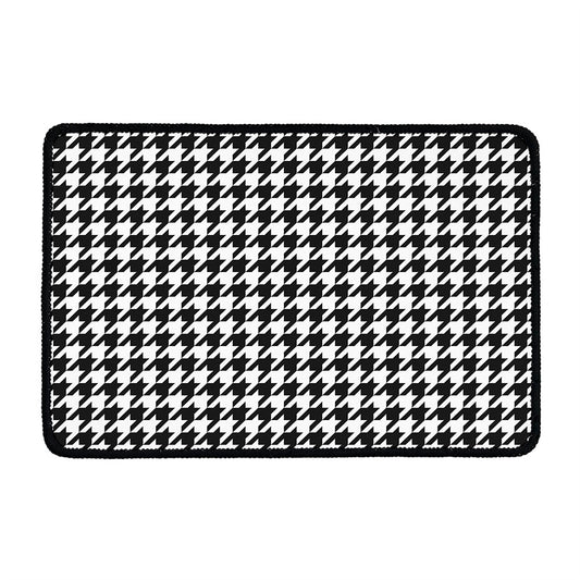 Black And White Houndstooth Print Kitchen Mat