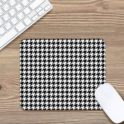 Black And White Houndstooth Print Mouse Pad