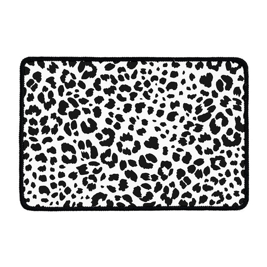 Black And White Jaguar Pattern Print Kitchen Mat