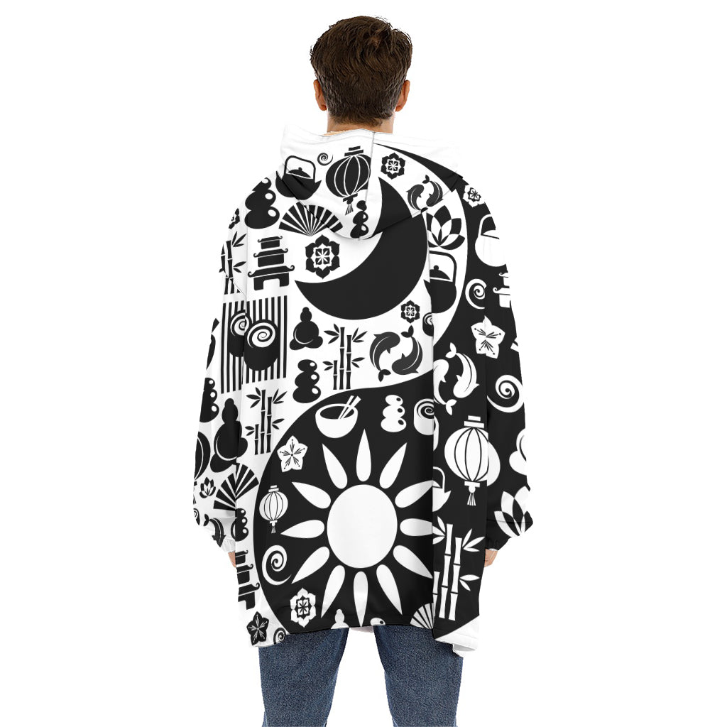 Black And White Japanese Yin Yang Print Hoodie Blanket