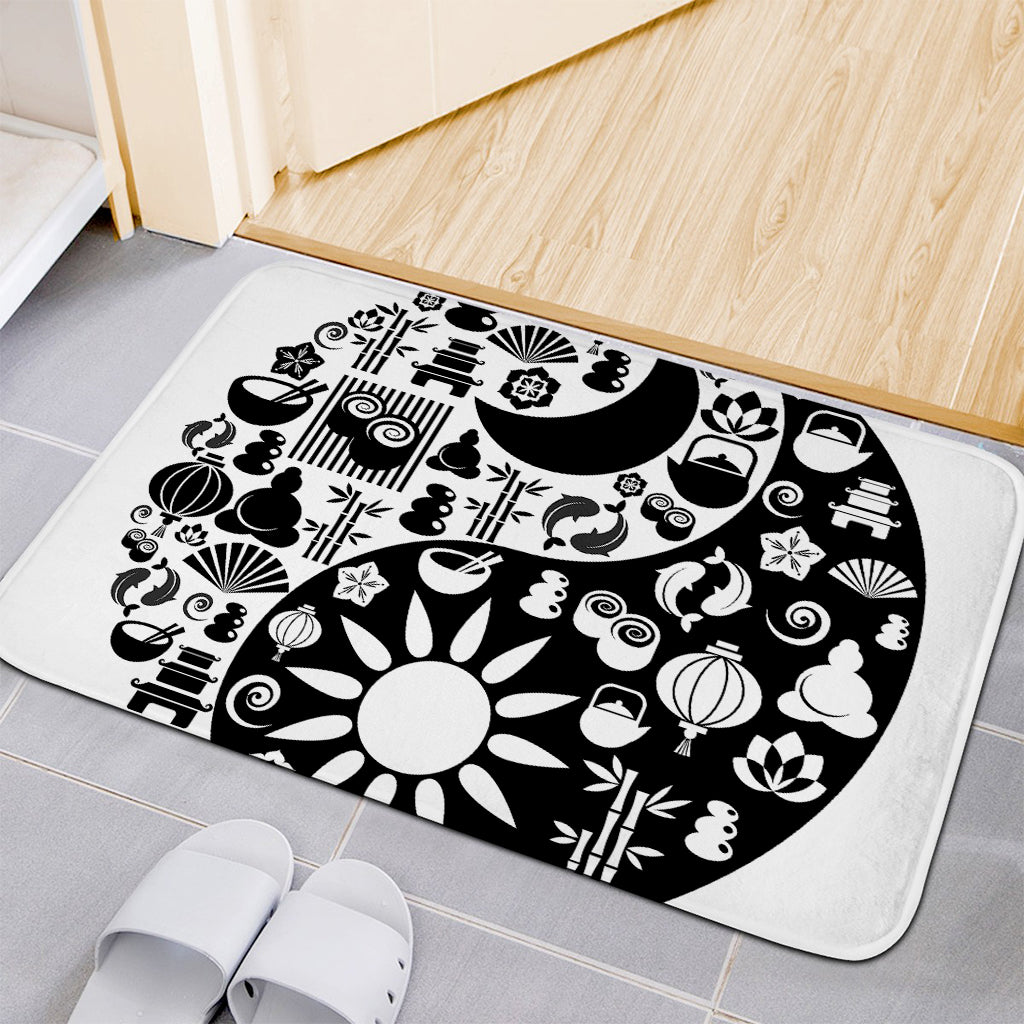 Black And White Japanese Yin Yang Print Indoor Door Mat