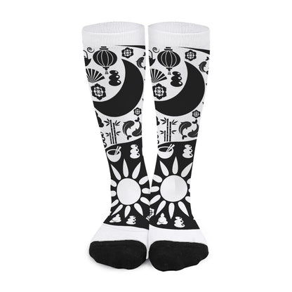Black And White Japanese Yin Yang Print Long Socks