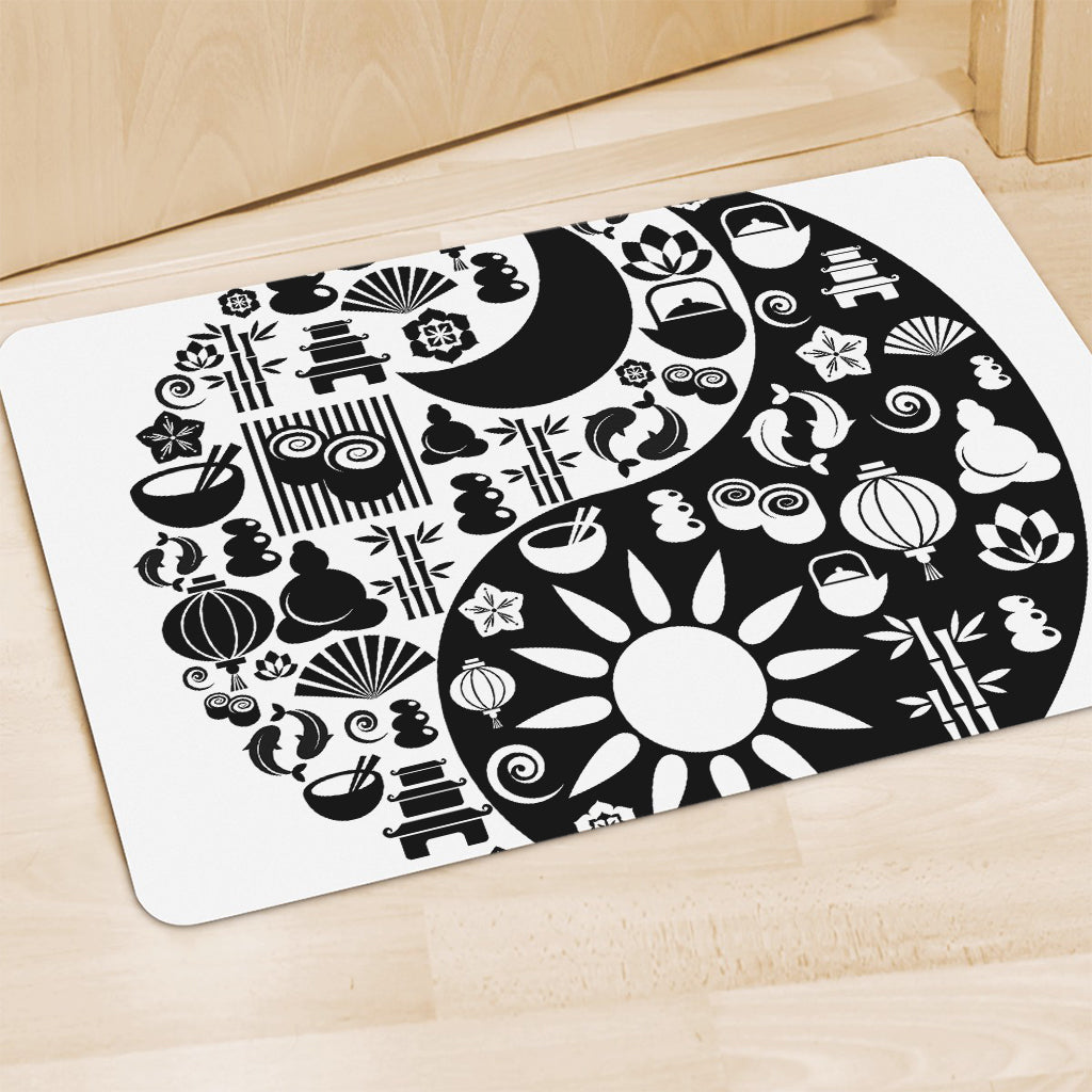Black And White Japanese Yin Yang Print Polyester Doormat