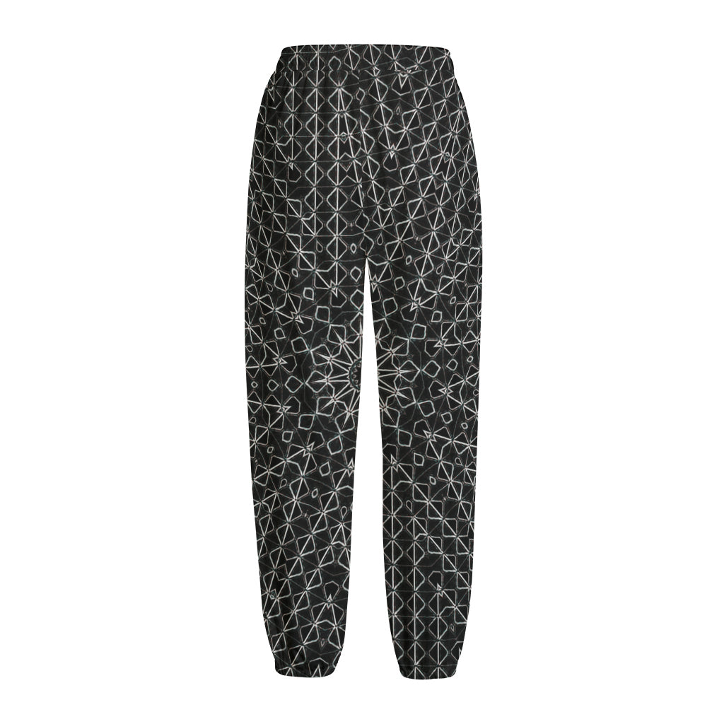 Black And White Kaleidoscope Print Fleece Lined Knit Pants