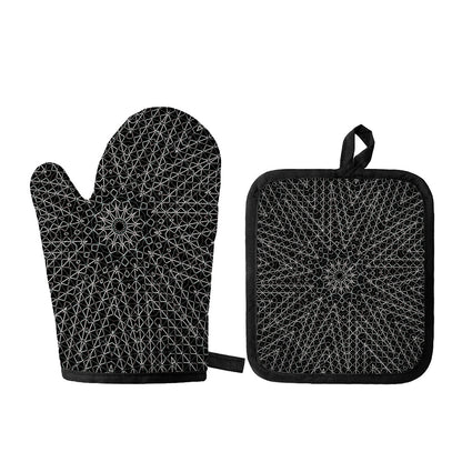 Black And White Kaleidoscope Print Oven Mitt And Pot Holder Set