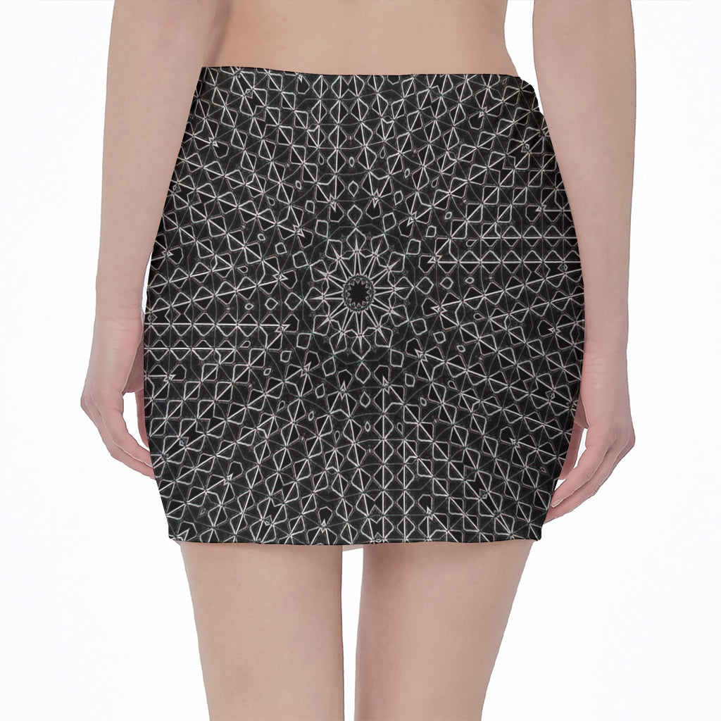 Black And White Kaleidoscope Print Pencil Mini Skirt