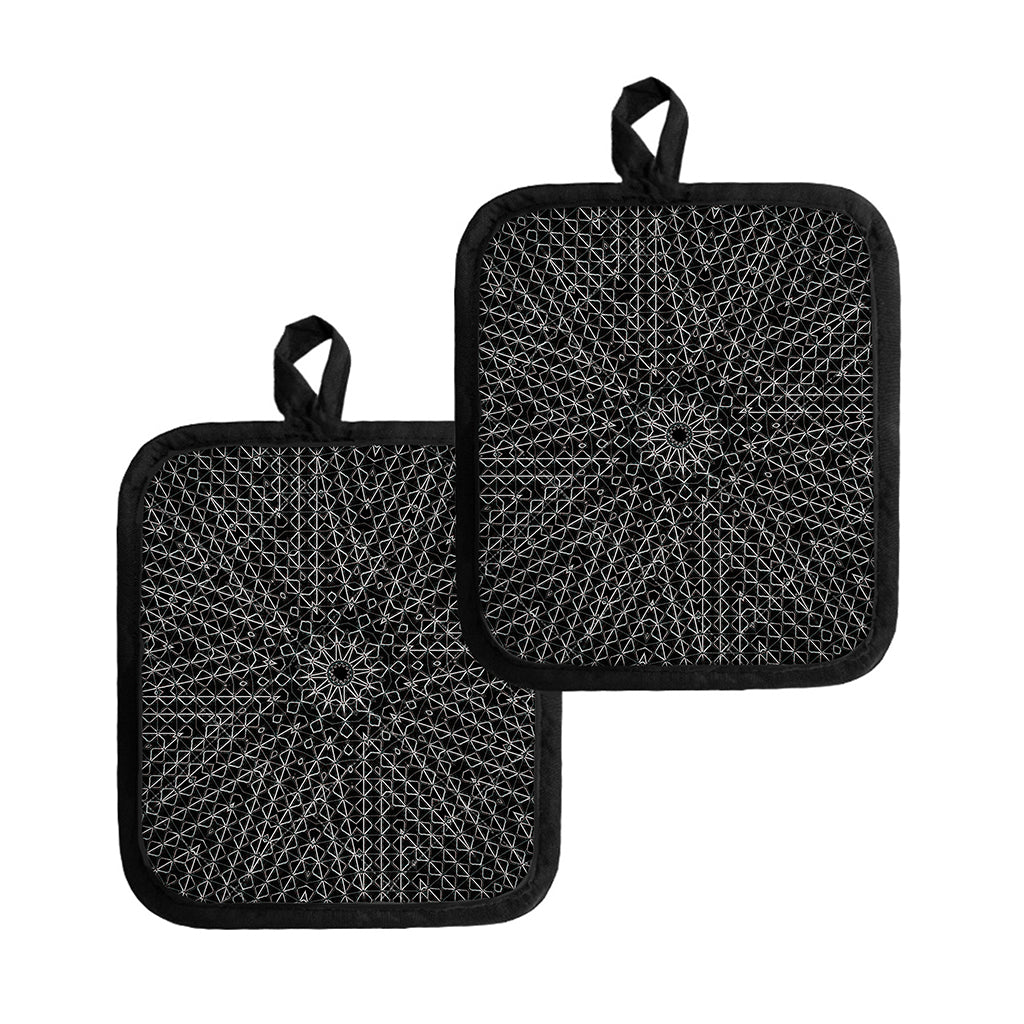 Black And White Kaleidoscope Print Pot Holders