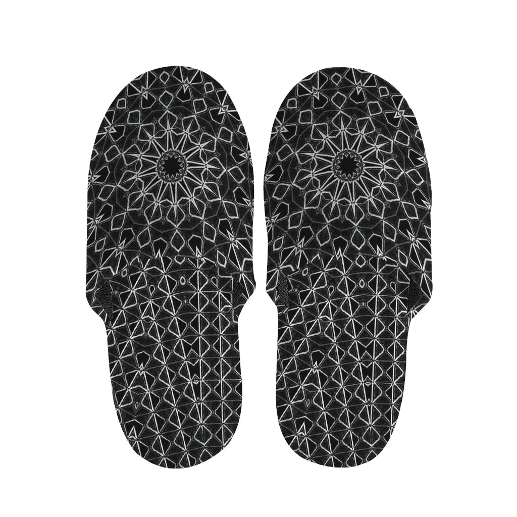 Black And White Kaleidoscope Print Slippers