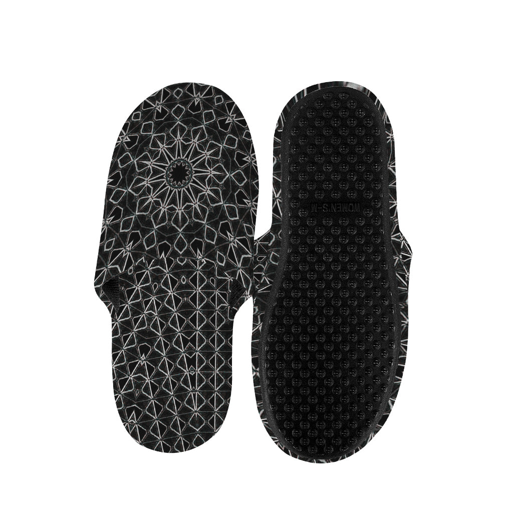 Black And White Kaleidoscope Print Slippers