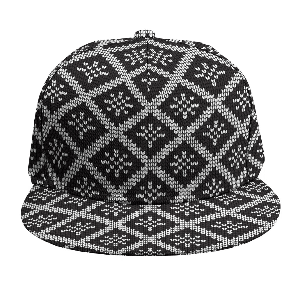 Black And White Knitted Pattern Print Snapback Cap