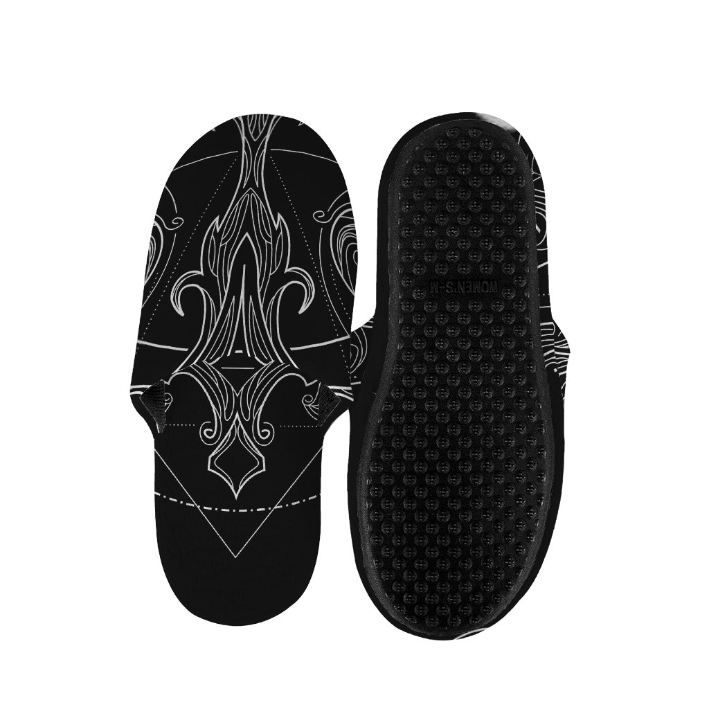 Black And White Libra Sign Print Slippers