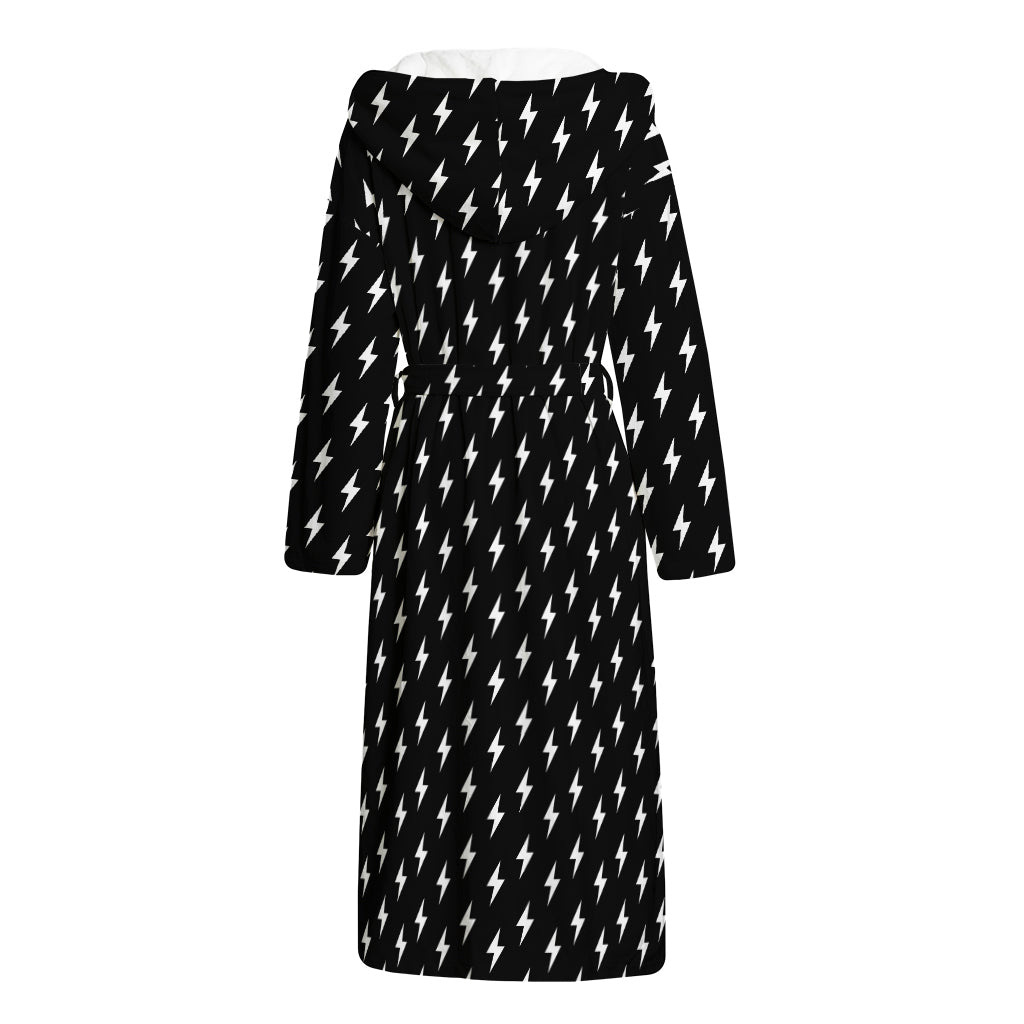 Black And White Lightning Pattern Print Hooded Bathrobe