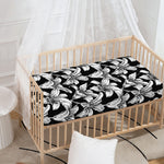 Black And White Lily Pattern Print Baby Crib Sheet