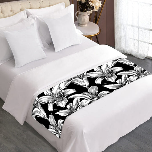 Black And White Lily Pattern Print Bed Runner