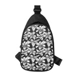 Black And White Lily Pattern Print Chest Bag