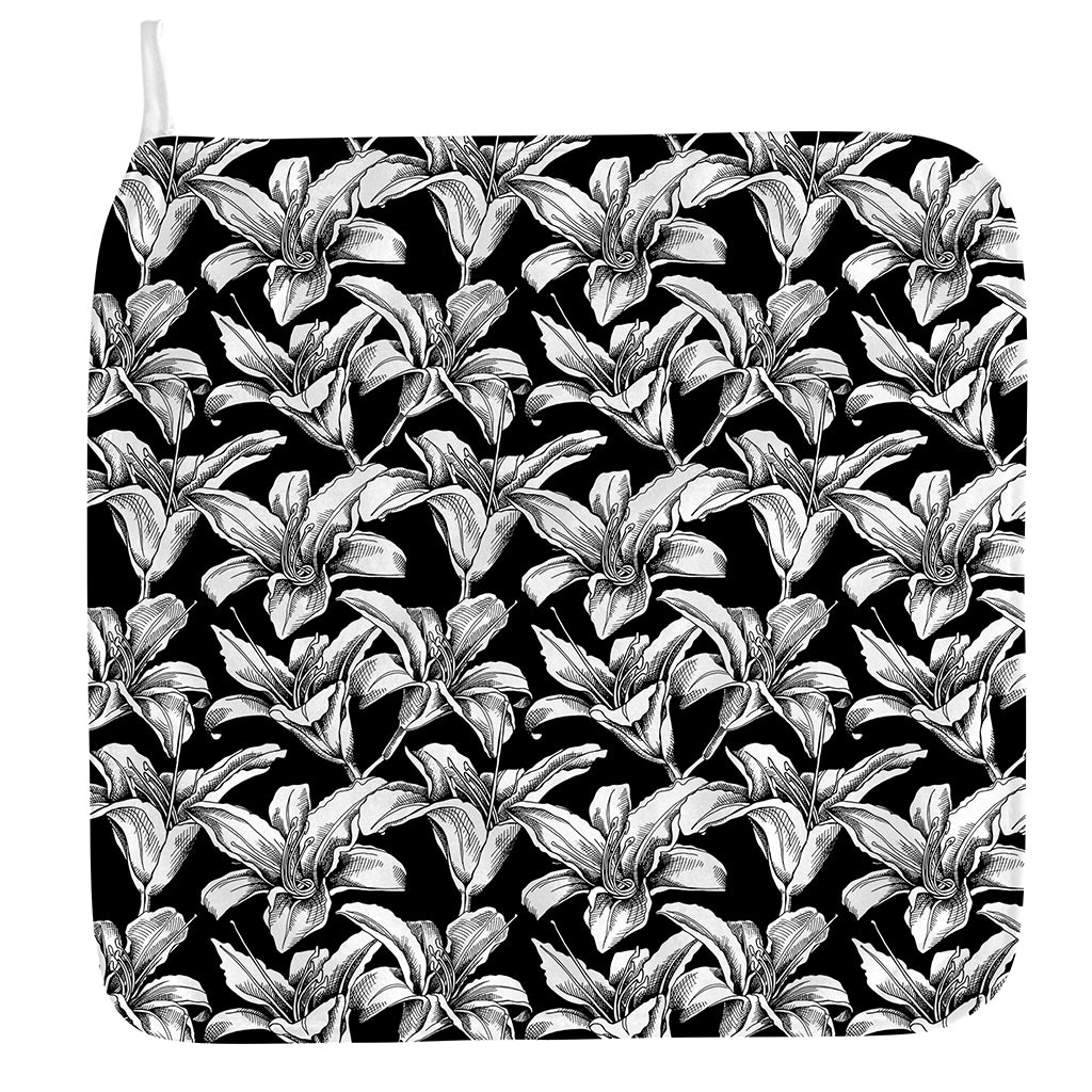 Black And White Lily Pattern Print Hand Towel