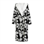 Black And White Lily Pattern Print Hooded Bathrobe