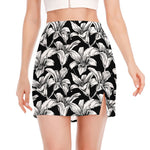 Black And White Lily Pattern Print Side Slit Mini Skirt