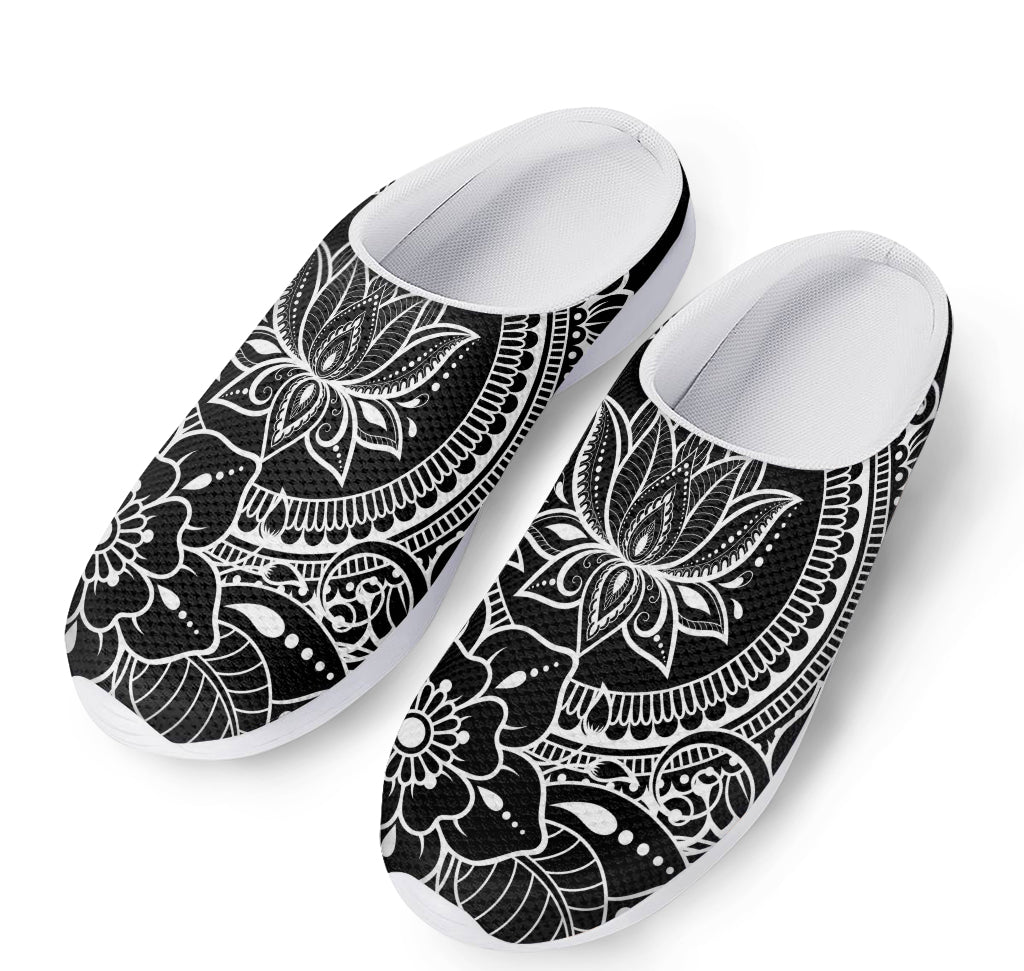Black And White Lotus Flower Print Mesh Casual Shoes