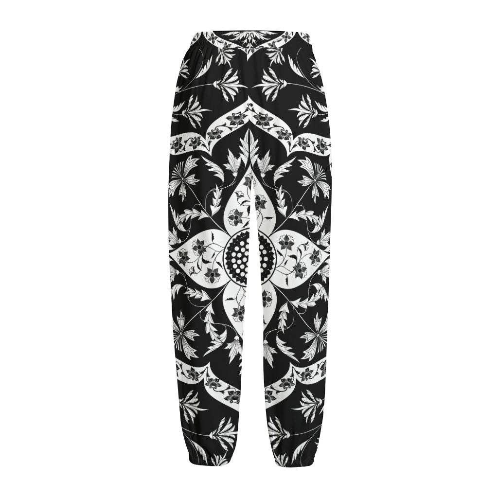 Black And White Lotus Mandala Print Fleece Lined Knit Pants