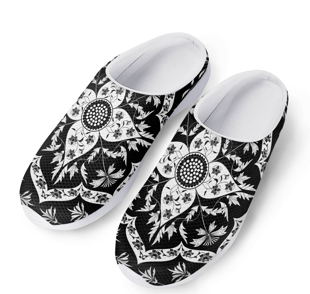 Black And White Lotus Mandala Print Mesh Casual Shoes