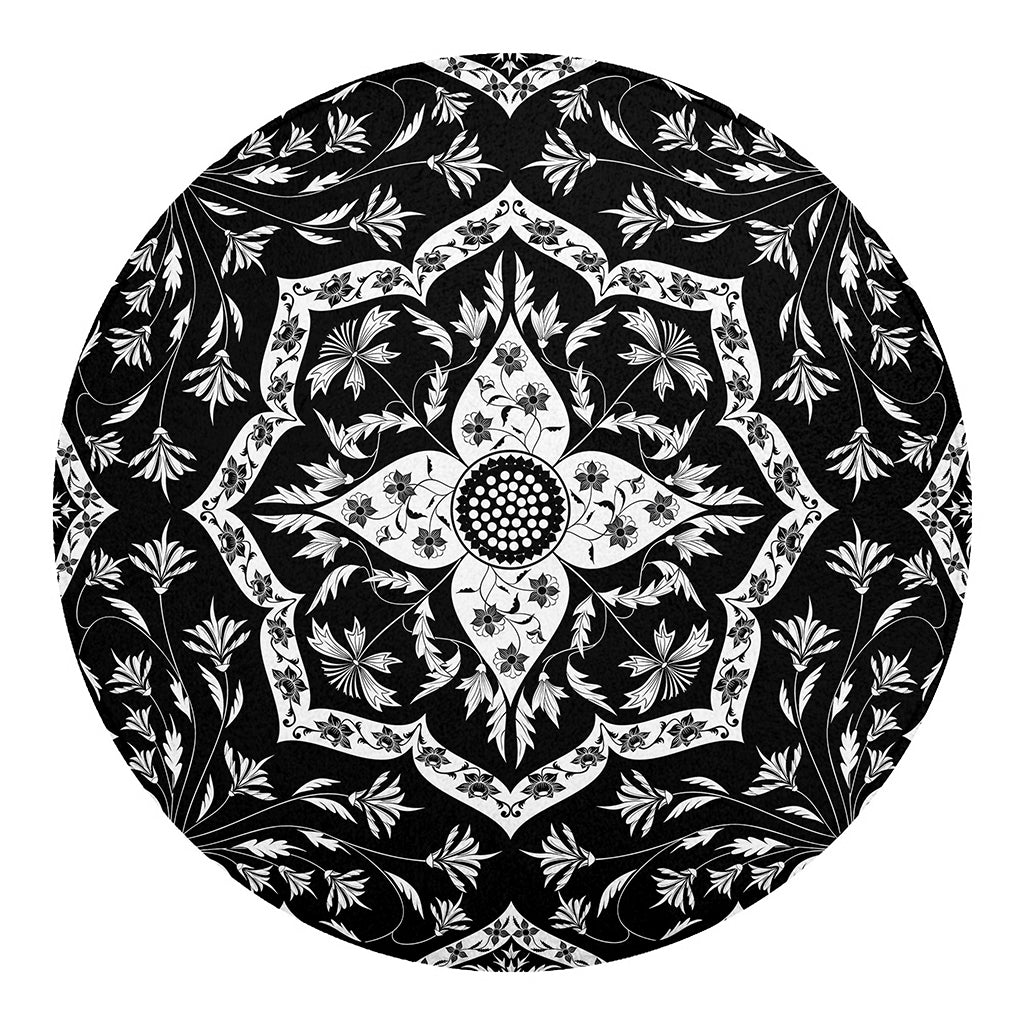 Black And White Lotus Mandala Print Round Blanket