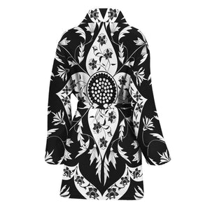 Black And White Lotus Mandala Print Women's Bathrobe