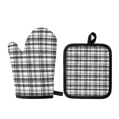 Black And White Madras Pattern Print Oven Mitt And Pot Holder Set