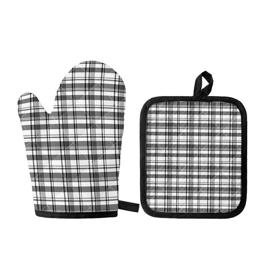 Black And White Madras Pattern Print Oven Mitt And Pot Holder Set