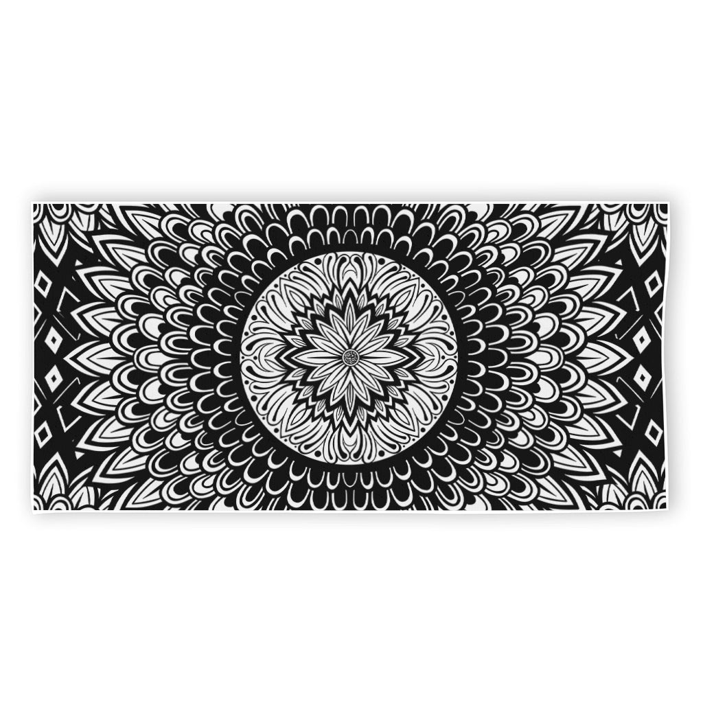 Black And White Mandala Print Beach Towel