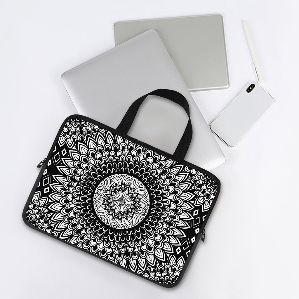 Black And White Mandala Print Laptop Sleeve With Handle
