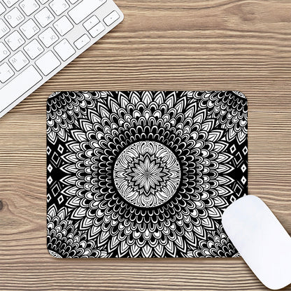 Black And White Mandala Print Mouse Pad
