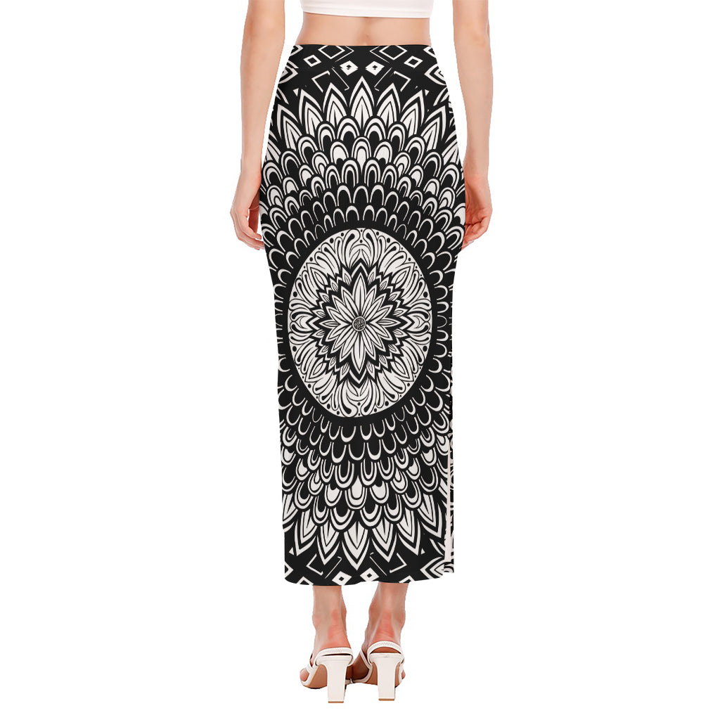 Black And White Mandala Print Side Slit Maxi Skirt