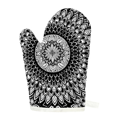 Black And White Mandala Print Single Oven Mitt