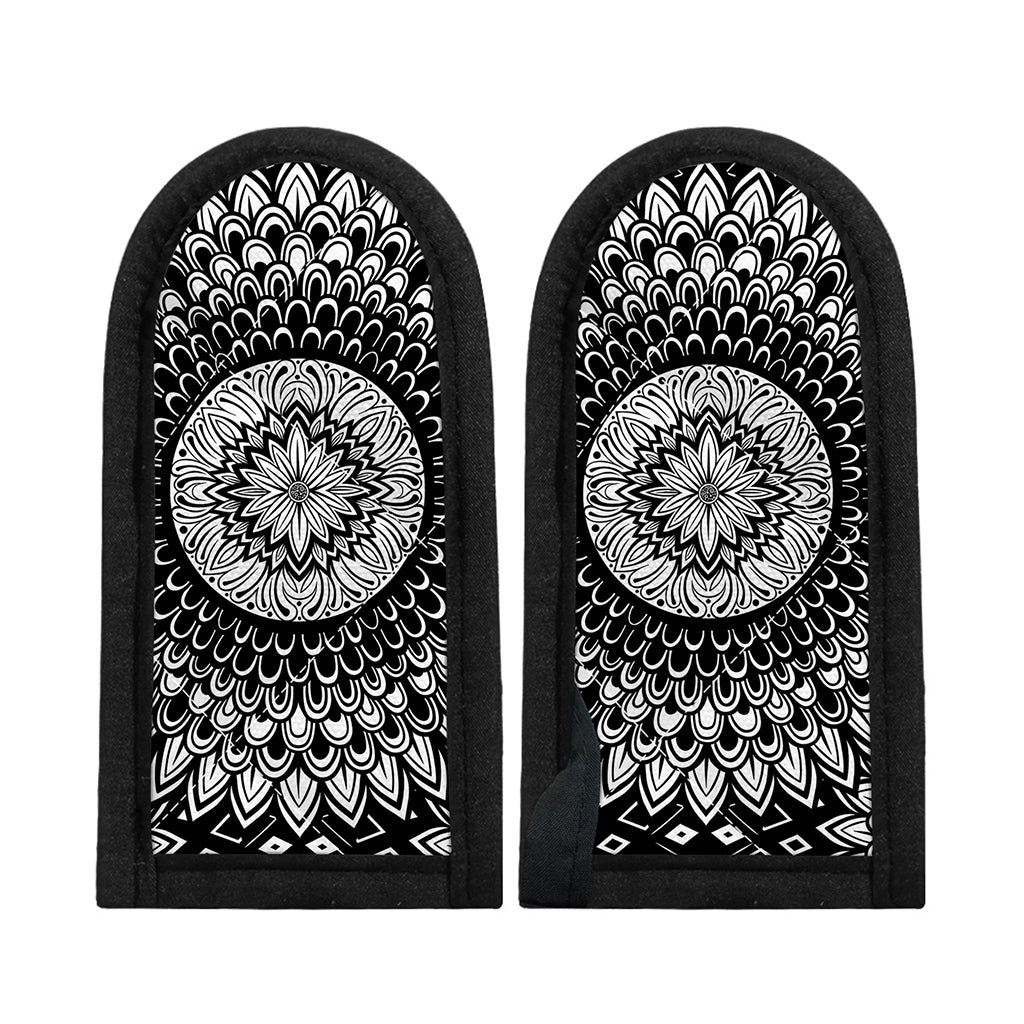 Black And White Mandala Print Skillet Handle Cover