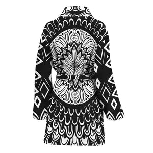 Black And White Mandala Print Women's Bathrobe