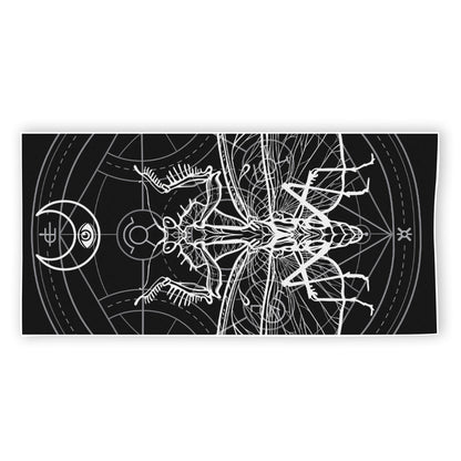 Black And White Mantis Spirit Print Beach Towel