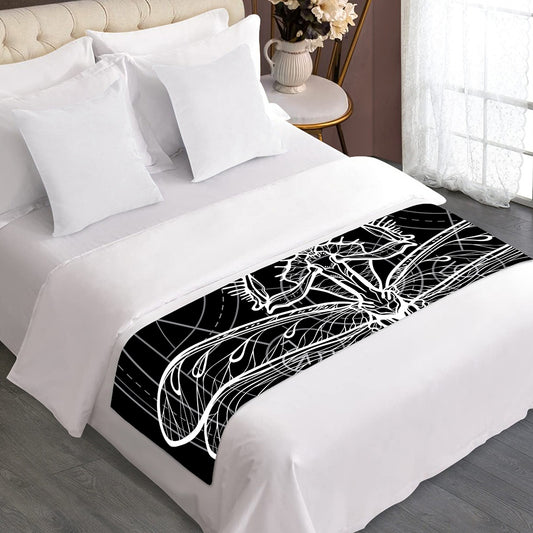 Black And White Mantis Spirit Print Bed Runner