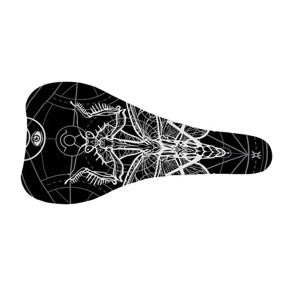 Black And White Mantis Spirit Print Bicycle Seat Cover