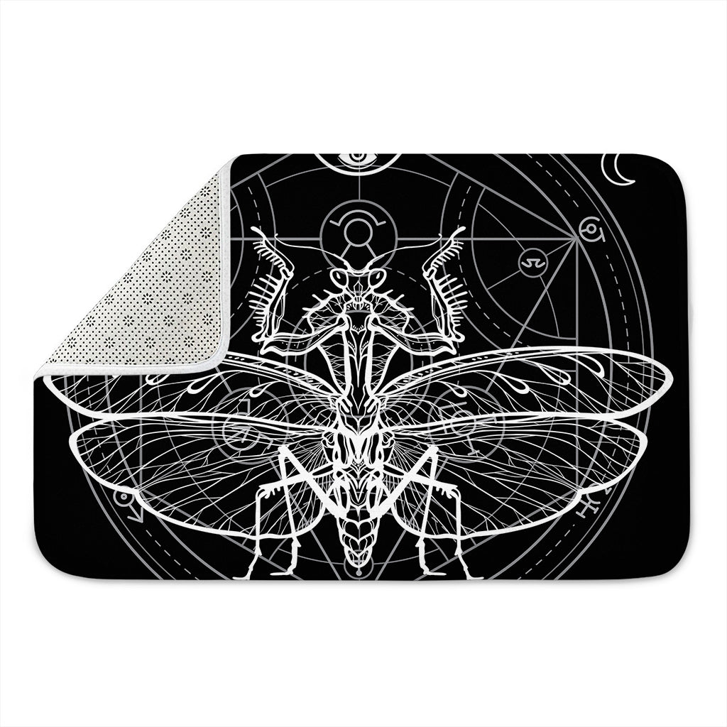 Black And White Mantis Spirit Print Indoor Door Mat