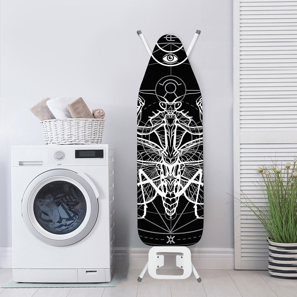 Black And White Mantis Spirit Print Ironing Board Cover