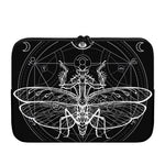 Black And White Mantis Spirit Print Laptop Sleeve