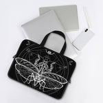 Black And White Mantis Spirit Print Laptop Sleeve With Handle