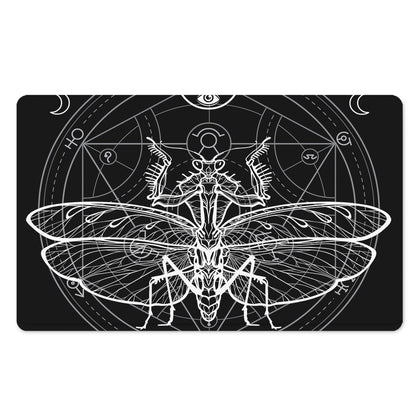 Black And White Mantis Spirit Print Polyester Doormat