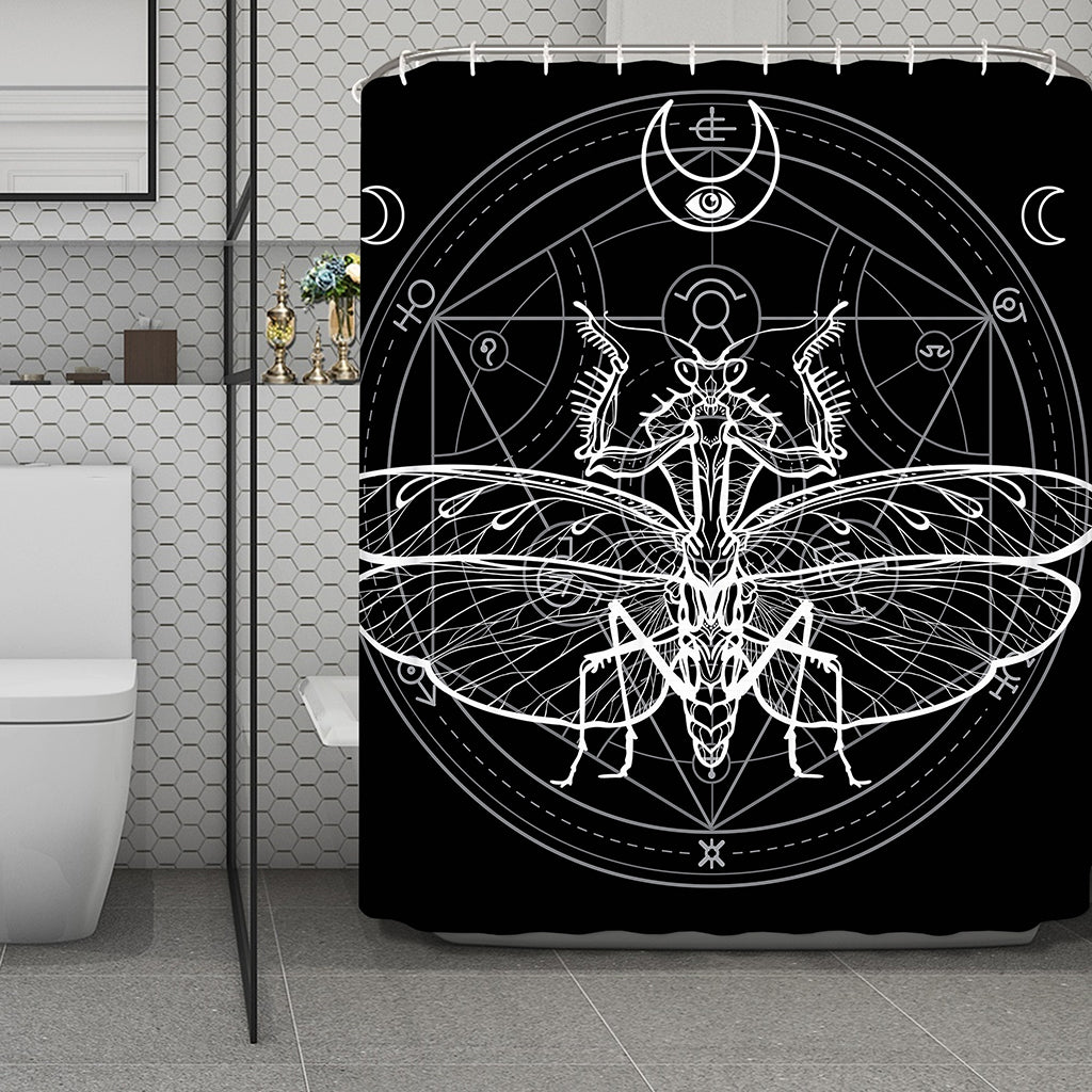 Black And White Mantis Spirit Print Polyester Shower Curtain