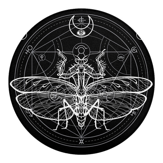 Black And White Mantis Spirit Print Round Blanket