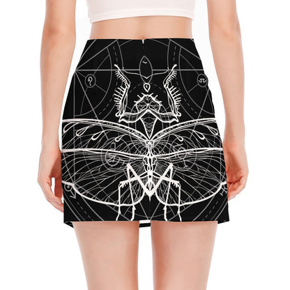 Black And White Mantis Spirit Print Side Slit Mini Skirt