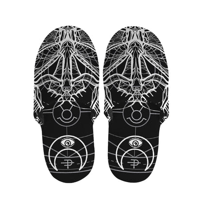 Black And White Mantis Spirit Print Slippers