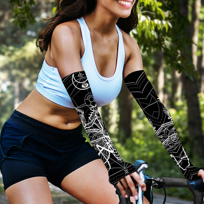 Black And White Mantis Spirit Print Sun Protection Arm Sleeves